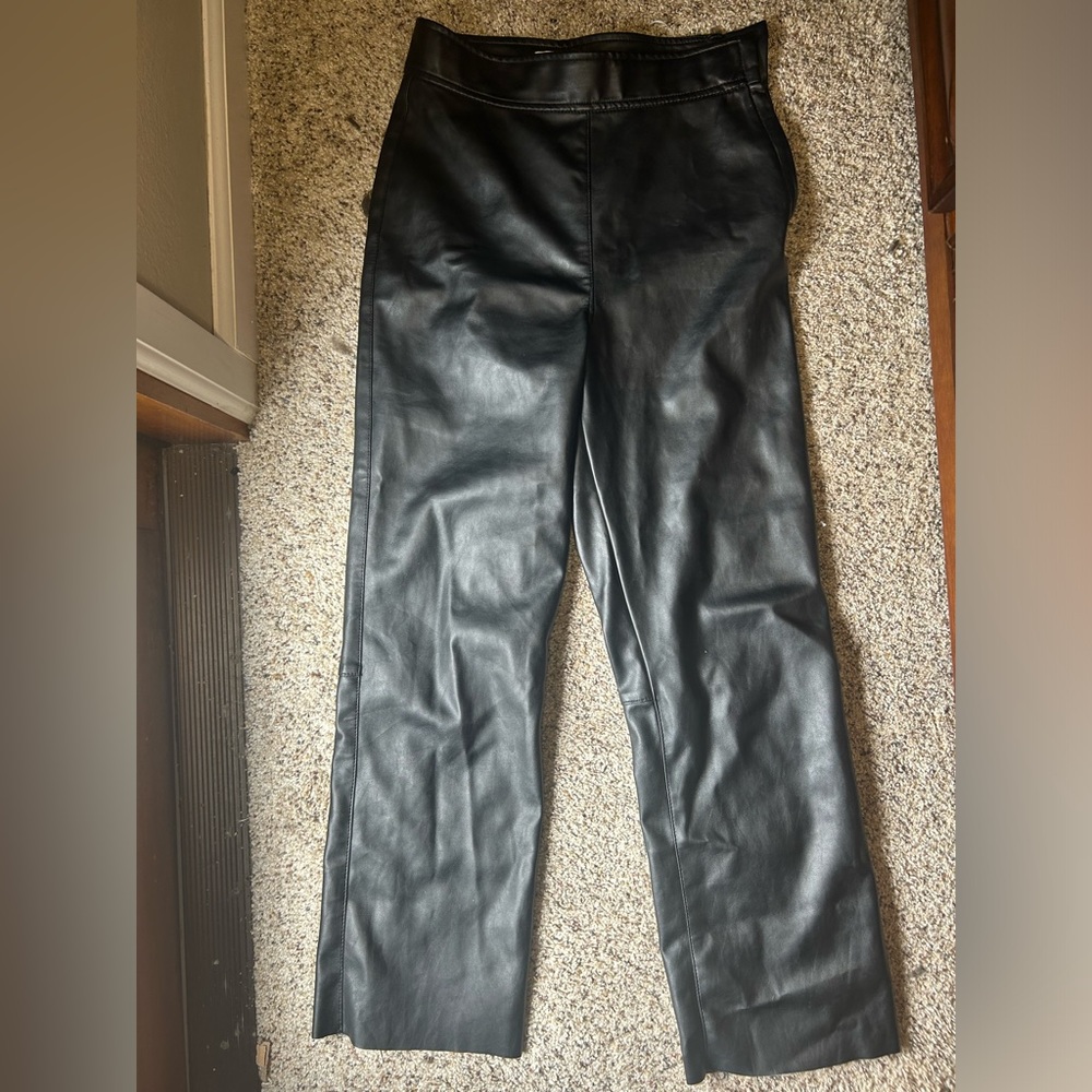 faux leather pants from HM!